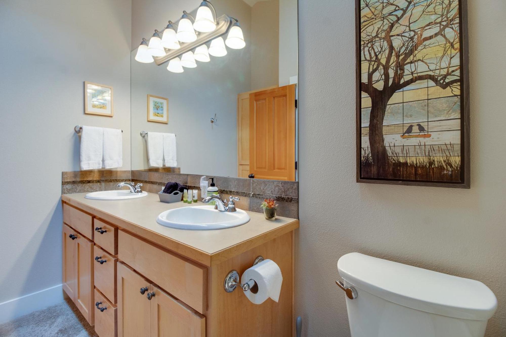 Riley's Mountain View Apartment *